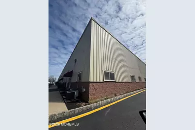 2 Timber Lane #301, Marlboro Township, NJ 07746 - Photo 3