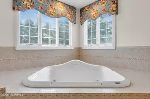 31 Hillcrest Dr, Colts Neck Township, NJ 07722 - Photo 53