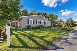 13 S Chestnut Ave, Whiting, NJ 08759 - Photo 5