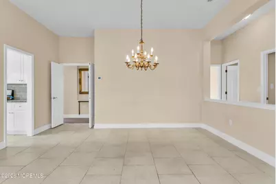 8 Bellflower Drive, Lakewood, NJ 08701 - Photo 11