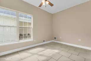 8 Bellflower Dr, Lakewood, NJ 08701 - Photo 21