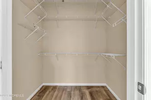 8 Bellflower Dr, Lakewood, NJ 08701 - Photo 17