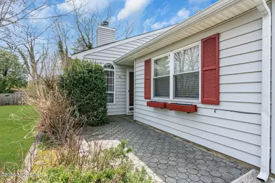 46 Pilgrim Avenue, Tinton Falls, NJ 07753 - Photo 7