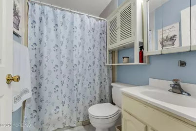 46 Pilgrim Avenue, Tinton Falls, NJ 07753 - Photo 29