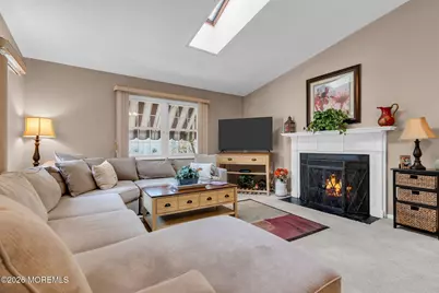 46 Pilgrim Avenue, Tinton Falls, NJ 07753 - Photo 15