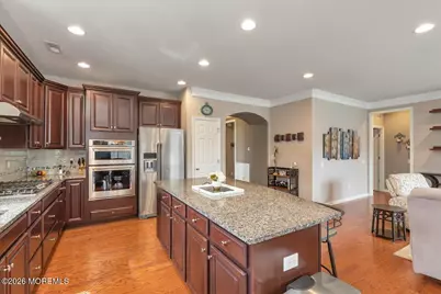 33 W Chaucer Lane, Farmingdale, NJ 07727 - Photo 13