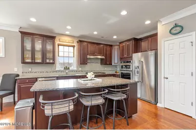 33 W Chaucer Lane, Farmingdale, NJ 07727 - Photo 11