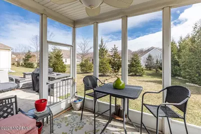 33 W Chaucer Lane, Farmingdale, NJ 07727 - Photo 29