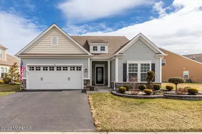 33 W Chaucer Lane, Farmingdale, NJ 07727 - Photo 39