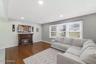 14 Juniper Ave, Manalapan Township, NJ 07726 - Photo 7