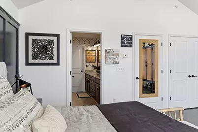 14 Lighthouse Pt Road #604, Highlands, NJ 07732 - Photo 23