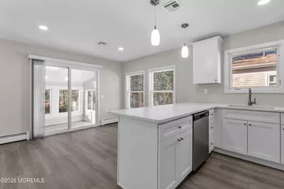 127 Freeport Boulevard, Toms River Township, NJ 08757 - Photo 9