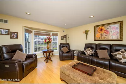 29 Terence Drive, Manalapan Township, NJ 07726 - Photo 9