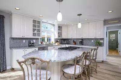 29 Terence Drive, Manalapan Township, NJ 07726 - Photo 15