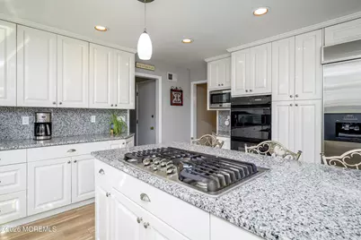 29 Terence Drive, Manalapan Township, NJ 07726 - Photo 21