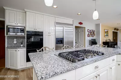 29 Terence Drive, Manalapan Township, NJ 07726 - Photo 19