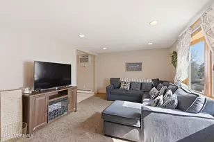 2 Gilford Pl, Toms River Township, NJ 08753 - Photo 5