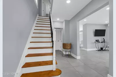 325 Roosevelt Avenue, Oakhurst, NJ 07755 - Photo 11