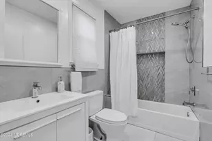 325 Roosevelt Ave, Oakhurst, NJ 07755 - Photo 21