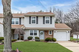 34 Staghorn Dr, Matawan, NJ 07747 - Photo 1