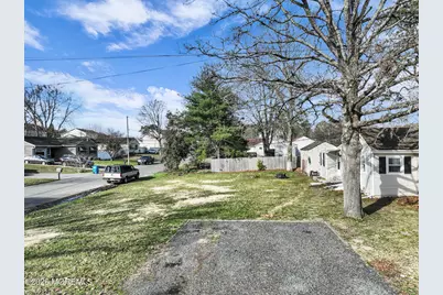 305 Hannibal Street, Toms River Township, NJ 08757 - Photo 19