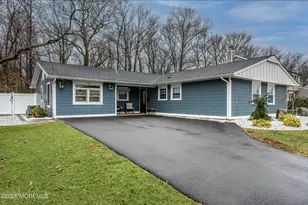 110 Courtland Ln, Aberdeen Township, NJ 07747 - Photo 3