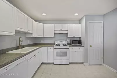 189 Sunshine Drive, Piscataway Township, NJ 08854 - Photo 9