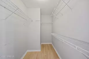 189 Sunshine Dr, Piscataway Township, NJ 08854 - Photo 17