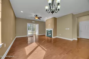 37 Kingston Dr, Jackson, NJ 08527 - Photo 9