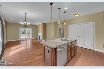 37 Kingston Drive, Jackson, NJ 08527 - Photo 11