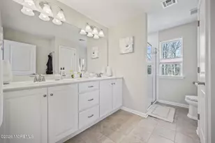 5 Hogans Wy, Neptune Township, NJ 07753 - Photo 25