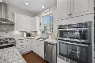 5 Hogans Wy, Neptune Township, NJ 07753 - Photo 17