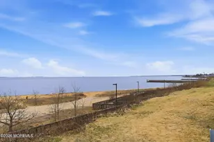 114 Shoreland Cir, Laurence Harbor, NJ 08879 - Photo 5