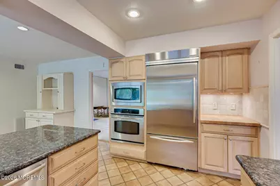 12 Lakeridge Drive, Matawan, NJ 07747 - Photo 5