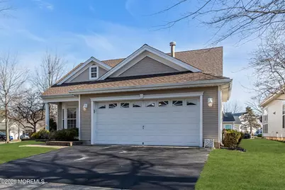 12 Bellflower Drive, Lakewood, NJ 08701 - Photo 3