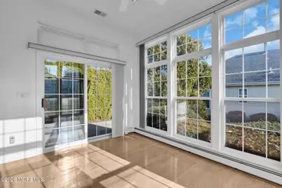 12 Bellflower Drive, Lakewood, NJ 08701 - Photo 17