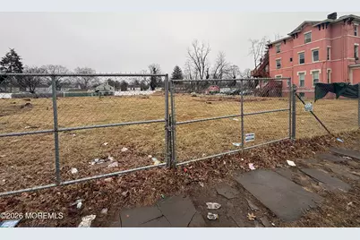 234 E 9th Street, Plainfield, NJ 07060 - Photo 3