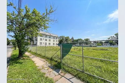 234 E 9th Street, Plainfield, NJ 07060 - Photo 3