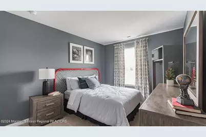 107 W 6th Street, Howell Township, NJ 07731 - Photo 17