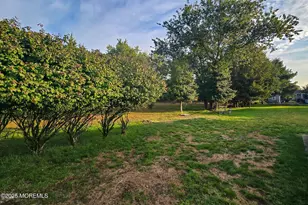 593 Jamaica Blvd, Toms River Township, NJ 08757 - Photo 5