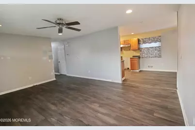 301 Middlesex Street, Toms River Township, NJ 08757 - Photo 7