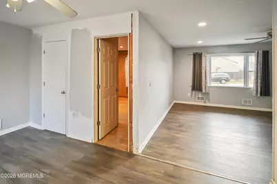 301 Middlesex Street, Toms River Township, NJ 08757 - Photo 13