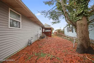 40 Breton Harbors Dr, Toms River Township, NJ 08753 - Photo 17