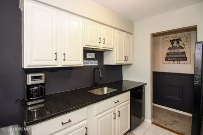 60 Manchester Court #A, Freehold, NJ 07728 - Photo 7