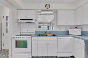 26 Dogwood Rd, West Orange Township, NJ 07052 - Photo 11