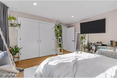 243 Overbrook Avenue, Oakhurst, NJ 07755 - Photo 29