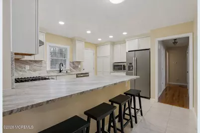 84 Robbins Court, Brick, NJ 08724 - Photo 9