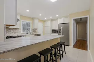 84 Robbins Ct, Brick, NJ 08724 - Photo 9