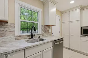 84 Robbins Ct, Brick, NJ 08724 - Photo 11