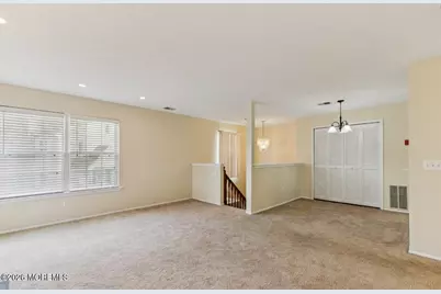 94 Des Moines Court, Tinton Falls, NJ 07712 - Photo 5